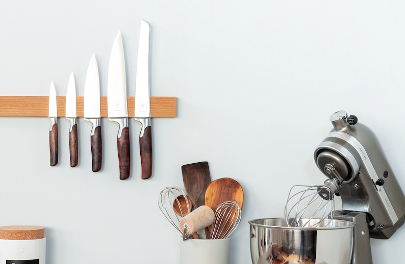 Magnetic Knife Rack beech image 1