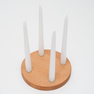 Classic round Advent wreath beech image 4