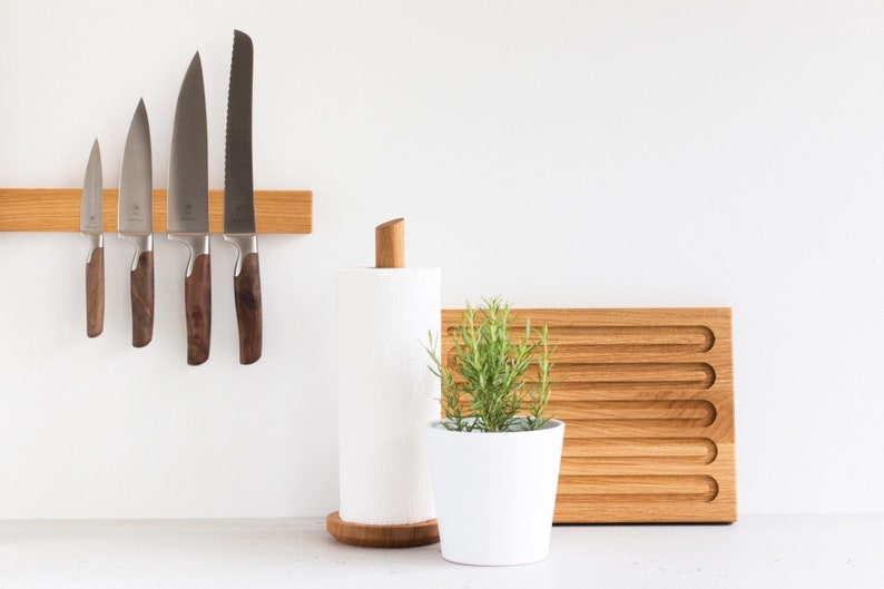 Knife strip configurator for up to 15 knives lengths 21 to 76 cm different types of wood and strong double magnets, knife block without drilling image 3