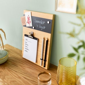 Pinnwand Mini Holz Eiche mit Tafel magnetisch und Notizblock zum Einzug oder als Geschenk für Eltern oder Kinder für Küche oder Büro Bild 10