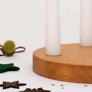 Classic round Advent wreath beech image 7