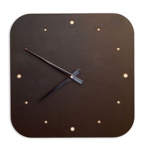 Wanduhr schwarz abgerundet 35cm Uhr Design mit flüsterleisem Quarzuhrwerk für Wohnzimmer Küche Schlafzimmer nachhaltig groß Bild 7