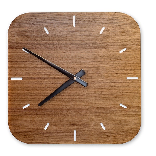 Kitchen Clock (nut)