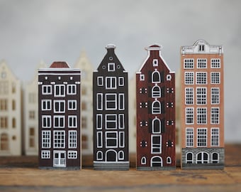 Set of 4 wooden Amsterdam houses, Damrak street, miniature houses