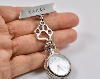 Reloj para veterinarias personalizado. Regalo para estudiante de veterinaria. Reloj personalizado.