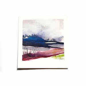 Dipinto di paesaggio, acquerello originale, Islanda, pianura con montagna blu, arte murale figurativa, decorazione d'interni, regalo, 10x10 cm