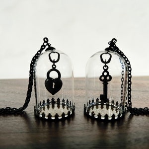 Adornos de cúpula de cristal con cerradura y llave / Latón vintage / Adorno navideño / Mejor amigo / Pareja / Matrimonio / Regalo de compromiso