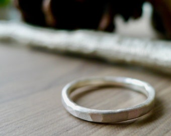 Hammered Ring, Stacking Ring, Sterling Silver, Simple Ring, Oxidized Ring, Thin Band, Thin Ring, Modern Ring, Silver Stacking Ring, Plain