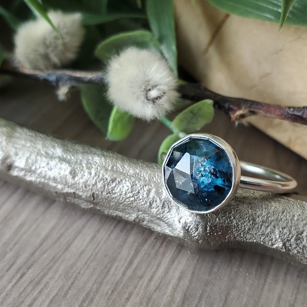 Moss Kyanite Ring, Teal Kyanite, Sterling Silver, Faceted Kyanite, Teal Stone, Teal Ring, Round Kyanite, Moss Stone, Blue Kyanite, Custom