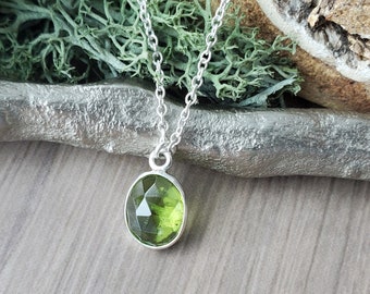 Peridot Necklace, Sterling Silver, August Birthstone, August Necklace, Genuine Peridot, Simple Peridot, Minimalist Peridot, Modern, August