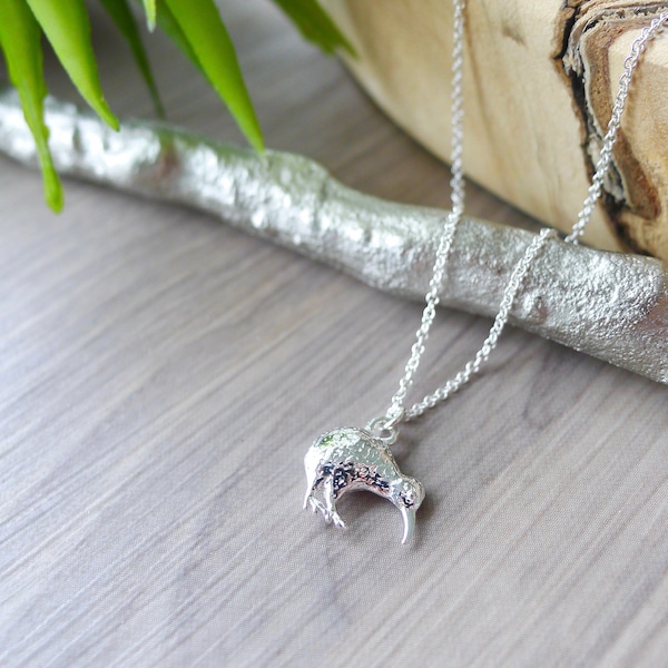 Kiwi Bird Necklace, Sterling Silver, New Zealand, Gift, Kiwi Necklace, Minimalist Bird, Tiny Kiwi, Bird Jewelry, Modern, Baby Bird, 3D Kiwi