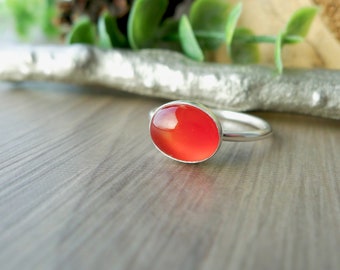 Carnelian Ring, Smooth Oval, Sterling Silver, Orange Carnelian, Carnelian, Modern Ring, Simple Ring, Carnelian Jewelry, Smooth Carnelian