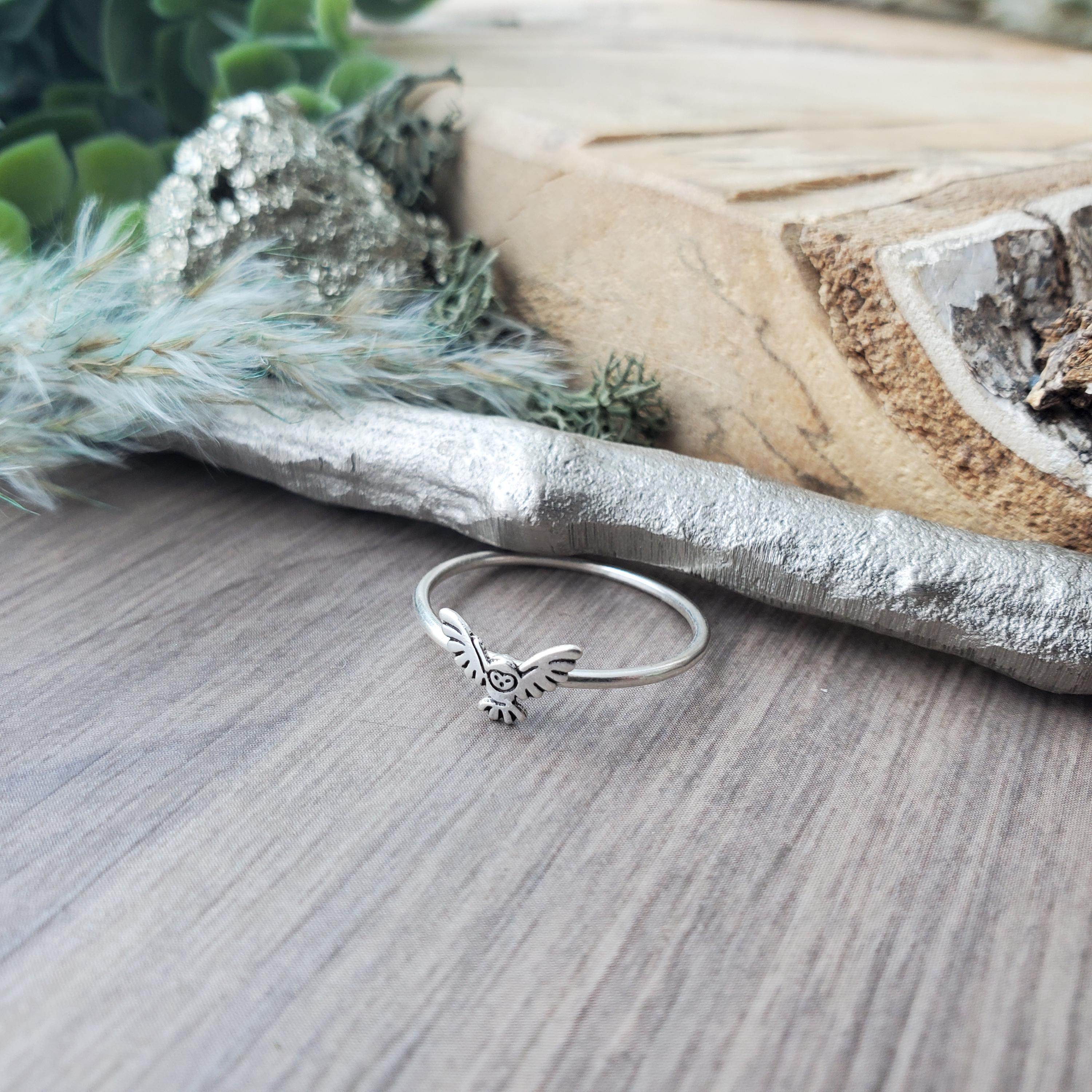 Owl Ring, Sterling Silver, Snowy Owl, Barn Owl, Spotted Owl Ring, Nature Jewelry, Simple Owl Ring, M