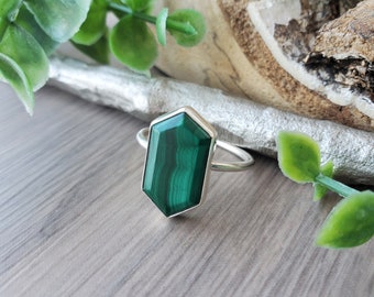 Malachite Ring, Long Hexagon, Green Ring, Sterling Silver, Green Hexagon Ring, Minimalist Green Ring, Simple Ring, Gemstone Ring