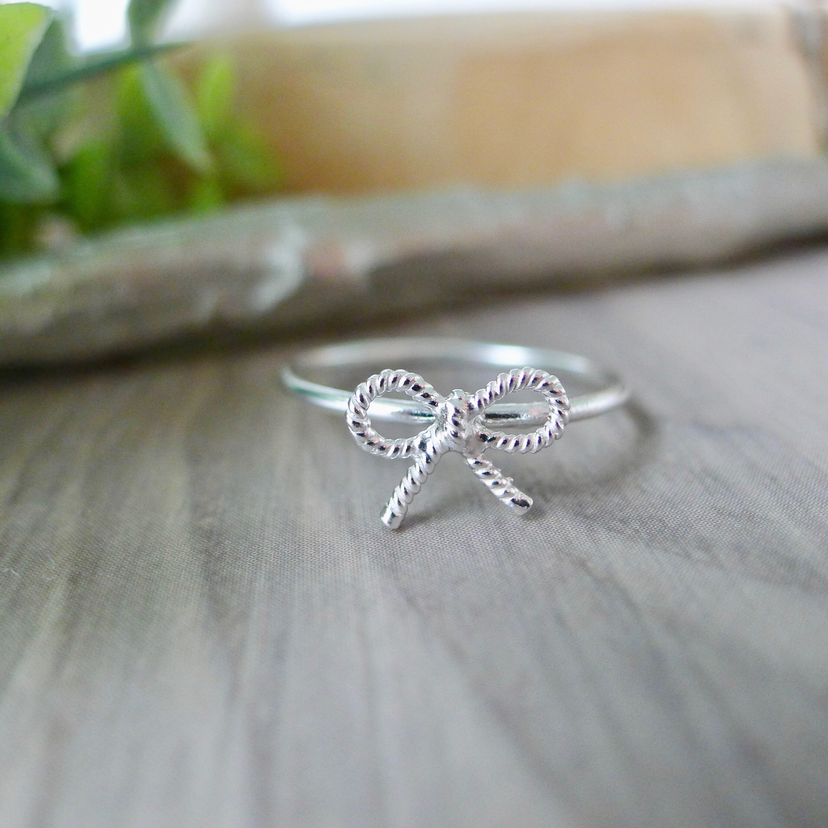 Forget me not bow ring deals