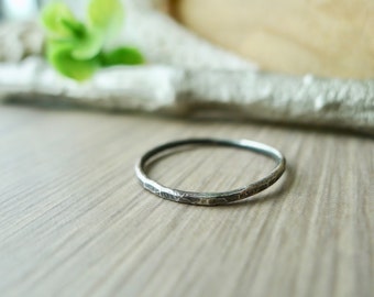 Hammered Ring, Stacking Ring, Sterling Silver, Simple Ring, Oxidized Ring, Thin Band, Thin Ring, Modern Ring, Silver Stacking Ring, Plain
