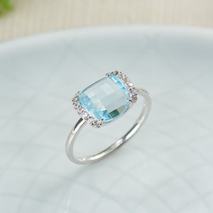 Cushion  Blue Topaz Ring, Topaz Ring, Cushion Cut Topaz, Cushion Topaz, Blue Topaz Ring, Fashion Rings