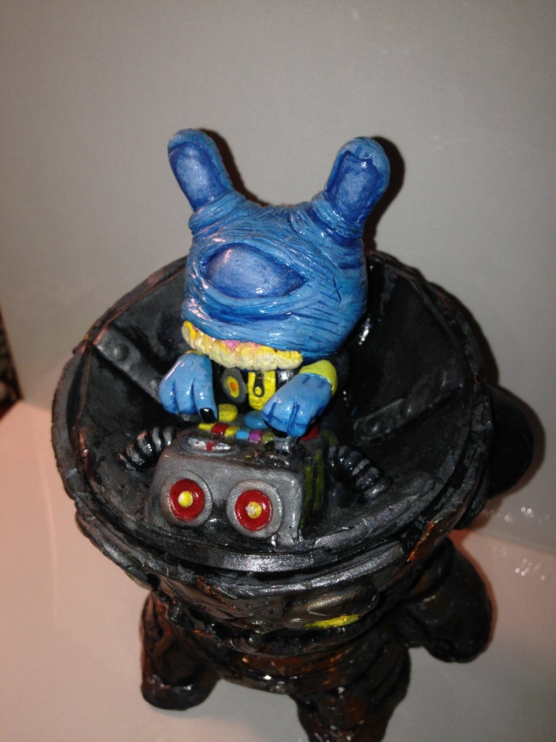 Custom Kidrobot munny Dunny vinyl figure weird robot alien | Etsy