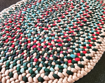 Braided Rug, Area rug, Recycled and new wool, 26" x 37", Hand braided and hand laced bright colors, dark green and beige. Free shipping USA