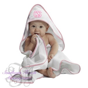 Monogrammed Hooded Baby Towel - Baby Shower Gift - Newborn Gift - Monogrammed Baby Towel - New Mom Gift Idea - Monogrammed Terry Towel