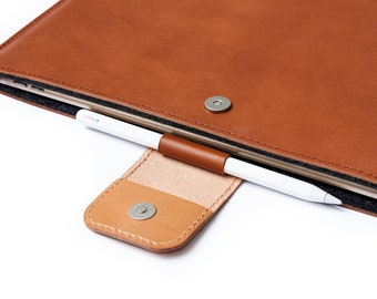 Leather iPad Pro 13 Case M4 | iPad Case Compatible with Magic Keyboard | Premium Slim Leather Folio for iPad Pro 13″, iPad Pro/ Air 11 Cover