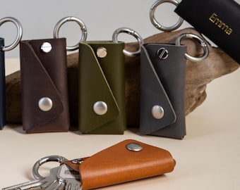 Leather Key Holder | Minimalist Magnetic Key Fob | Compact Leather Keychain Organizer | Modern Mens Key Case | Compact Personalized Key Case