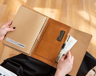 Trifold Leather Journal A5 with Pockets and Pencil Loop, Refillable Leather Travel Journal NoteBook Cover, Travellers Notebook Personalized