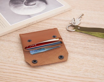 AirTag Wallet, Small and Slim Wallet With AirTag Holder, Minimalist Wallet for Cards and Cash with AirTag Case, Full Grain leather wallet
