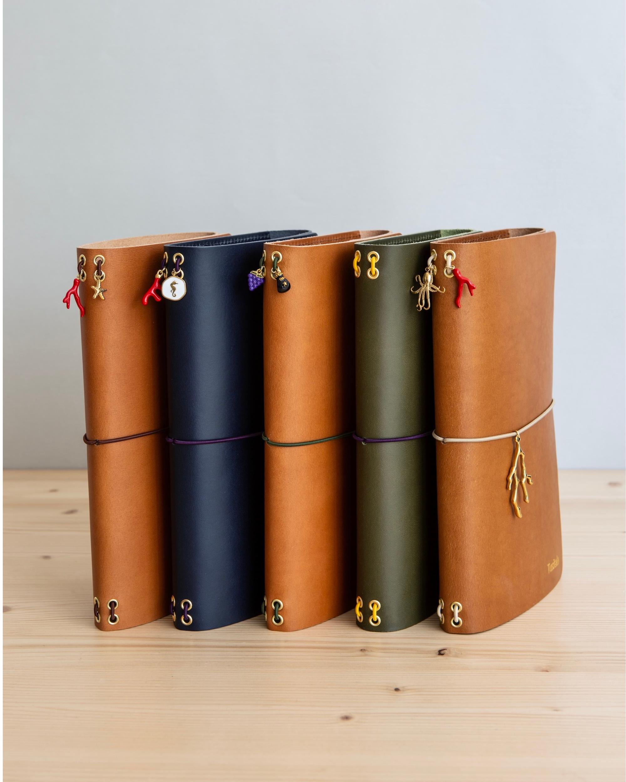 Leather Portfolio Paper Republic - Etsy