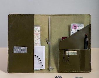 Personalized Leather Travel Journal with Pockets, A5/A6/A4 Leather Notebook Cover fits Hobonichi/ Midori NoteBooks Vegetable Tanned Leather