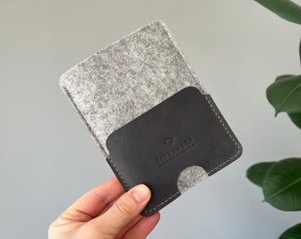 Passport Holder, Grey Passport Holder Men and Women Real Leather Passport Cover Case and Luggage Tag, Passport Sleeve Traveller Gift Set