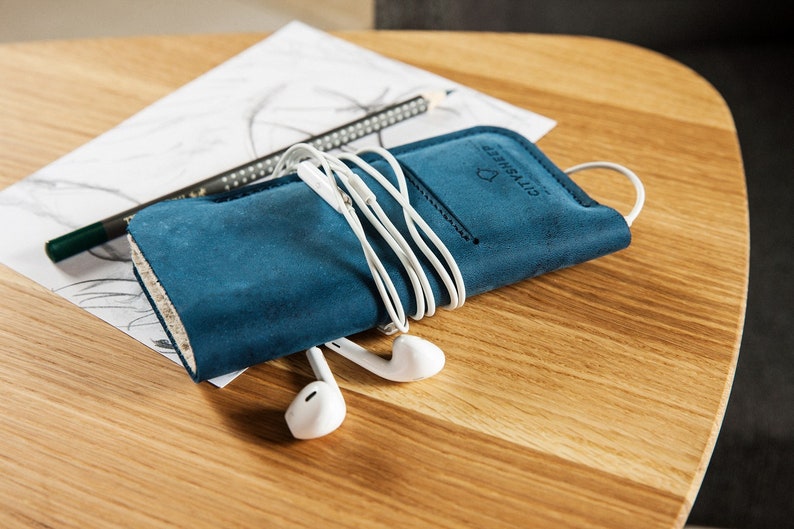 Leather iPhone 11 Pro iPhone 11 Pro Max iPhone X iPhone XS iPhone XS Max iPhone 8 7 6 SE wallet case iPhone card slot iPhone cover