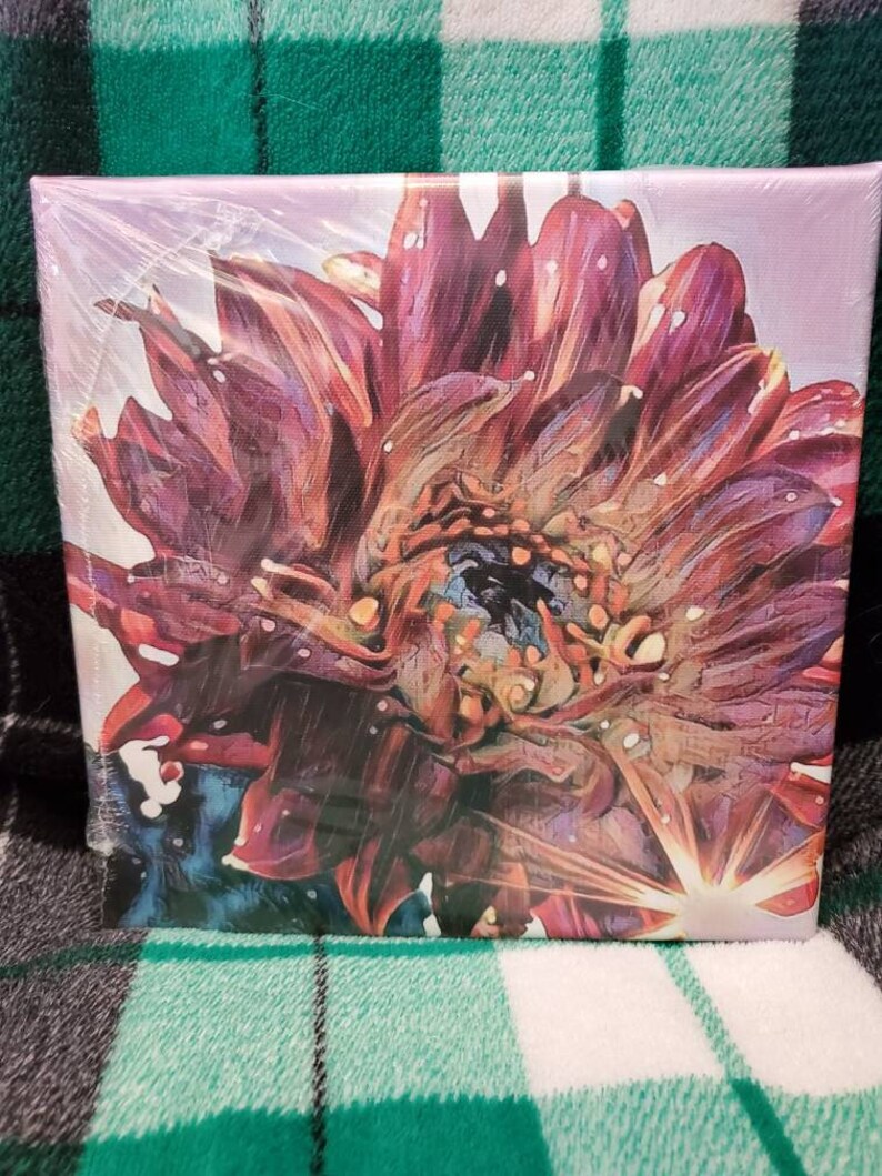 8x8 Dahlia Art Canvas