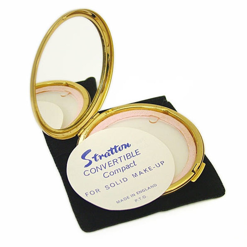 Vintage Stratton enamel powder compact Clematis purple flowers 1960 gold tone anniversary gift bridesmaid gift vanity gifts mothers day gift