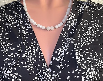 Necklace in White Crystal and Silver 21"