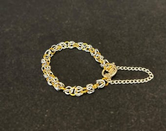 Two‑Tone Byzantine Bracelet – Silver & Gold Loose Weave, 7"