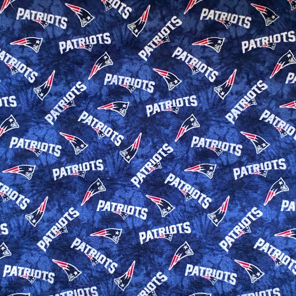 New. England PATRIOTS Mini Logo FLANNEL NFL Football Licensed 100% Cotton Fabric **Ships from California ##Click Item Details