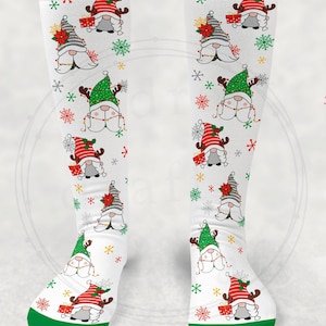 3 diseños de calcetines de GNOMOS NAVIDEÑOS • Variaciones • 2 con dedos diferentes y 1 con fondo blanco • Plantilla de sublimación - Descarga digital png