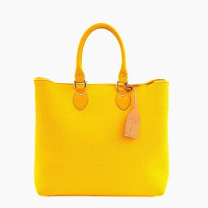 Emma bag, Felt Handbag, Yellow Bag, Shoulder Felt Bag, Merino Felt Purse