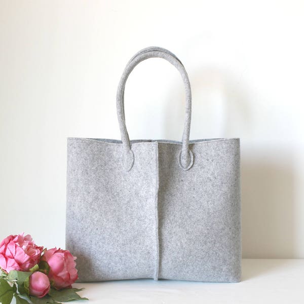 Vilten schoudertas, grijs vilten tote, vilten tas, aangepaste tas, laptop vilten tote, boekentas, dames vilten tas, gemaakt in Italië