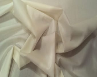 Ivory - 100% Cotton Poplin Dress Fabric Material - Plain Solid Colours - Metre/Half - 44" (112cm) wide