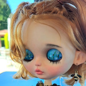 Blythe custom doll Zina tbl base
