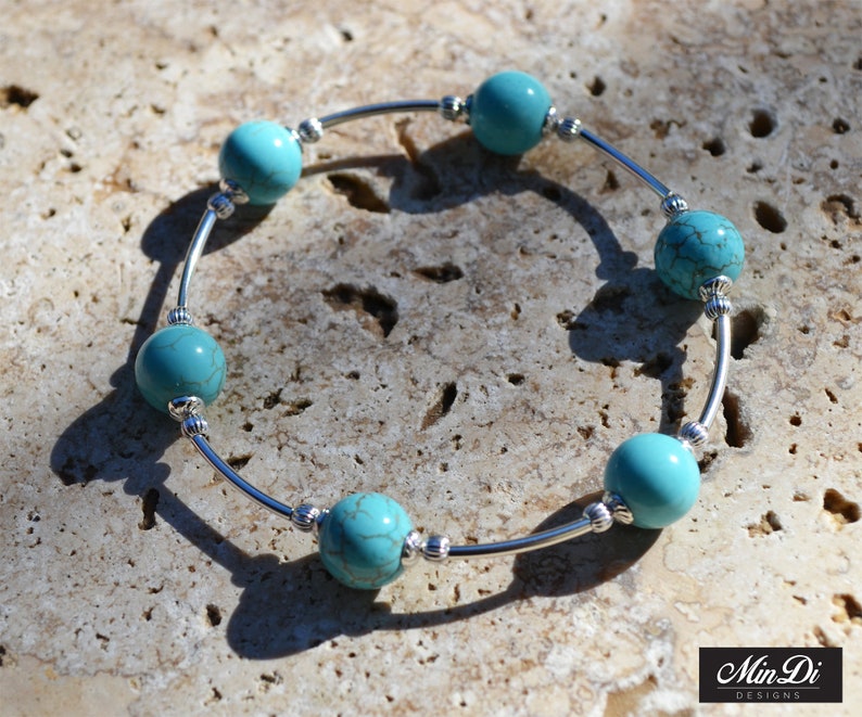 Dyed . Handmade stretch bracelet with Sterling Silver /& Turquoise Magnesite