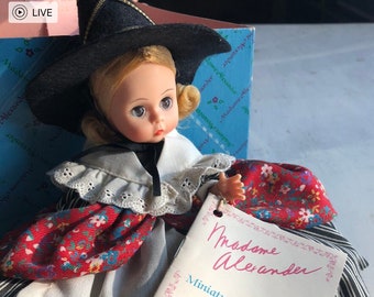 Madame Alexander - Mother Goose - 427 -  Storyland Collection - Made in USA - Alexander- Doll with Box - Collectible doll - Medieval Hat