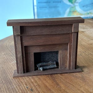 Miniature Fireplace-Doll House Fireplace-Dollhouse Mantle-Living Room-Dollhouse Fireplace-With Logs-Small Fireplace-Miniature Hearth