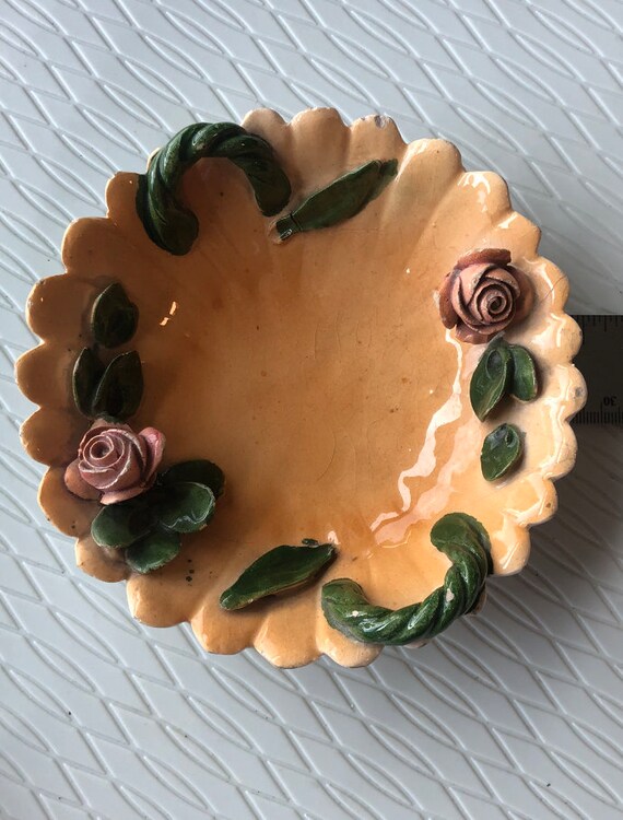 Handmade Italian Pottery - Small Dish - Roses - Pink Roses - Green Handles - Leaves - Pale Orange Color - Made in Italy - Italia
