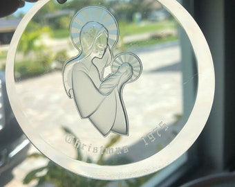 Lucite Ornament-Madonna and Child-Mary and Baby-Mary and Christ Child-Clear Lucite Ornament-Christmas 1975-Round Ornament-Christmas Ornament