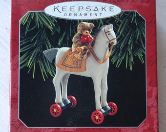 A Pony for Christmas - Collectors Series - Hallmark - Keepsake Ornament - First in A Pony for Christmas Series - 1998