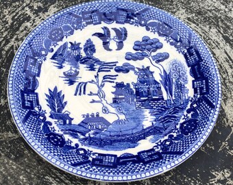 Blauw-witte schotel - Flow Blue - Blue Willow - Aziatisch geïnspireerd - Made in Japan - Japans landschap met vogels