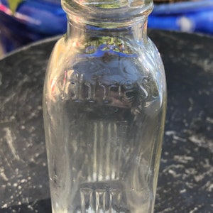 Bottle-1920s-Root Beer-Hires Root Beer Extract-Glass-Square Bottle-Small Bottle-Decorative Bottle-Cooking Bottle-Measurement on corners